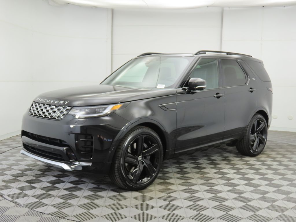 2026 Land Rover Discovery Gemini Edition's photo