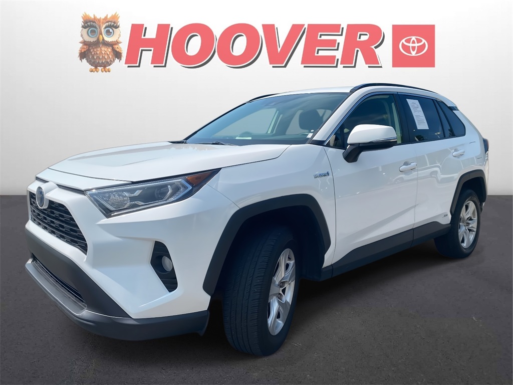 2021 Toyota RAV4 Hybrid XLE photo 4