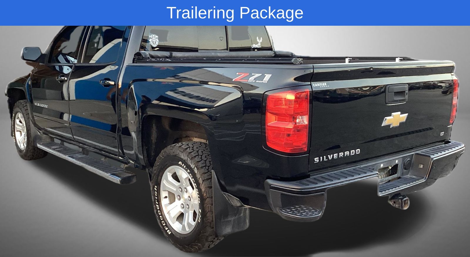 2018 Chevrolet Silverado 1500 LT photo 2