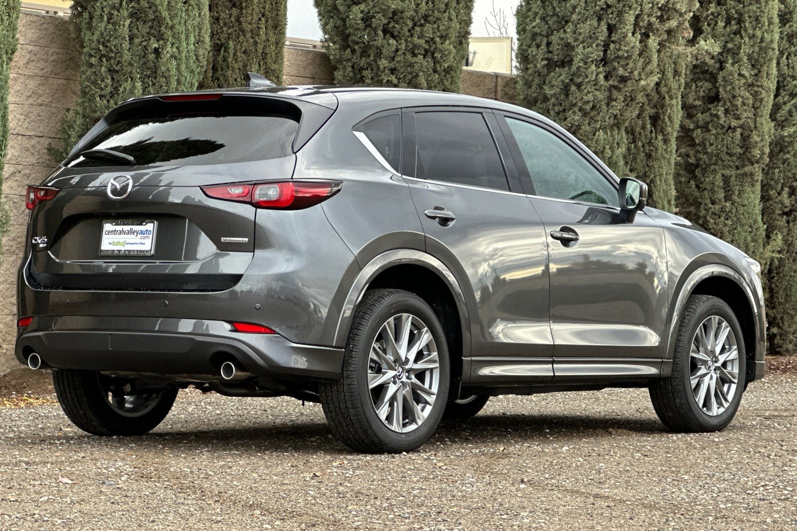 2025 Mazda CX-5 2.5 Premium Plus photo 2