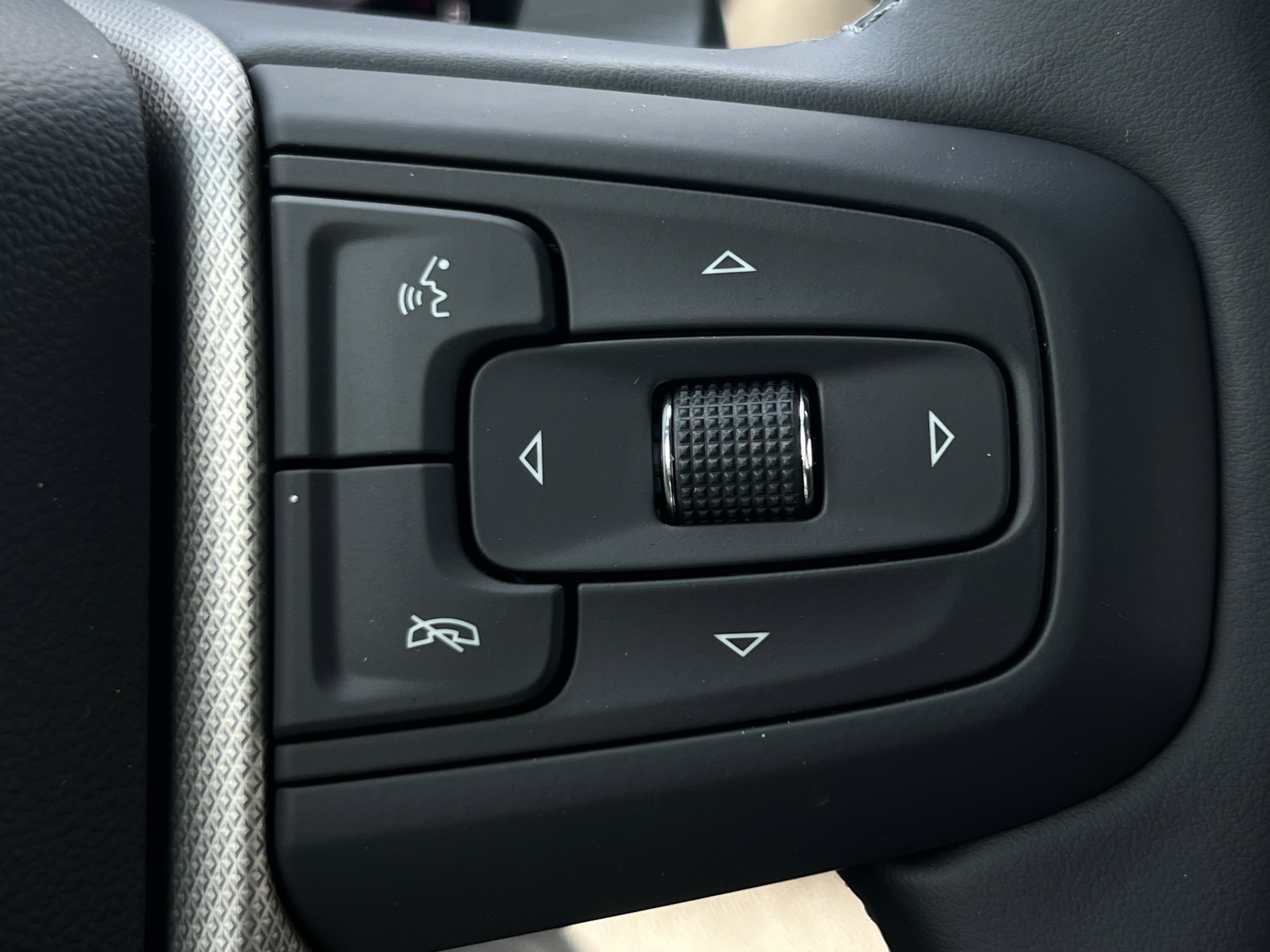 2026 Gmc Sierra 1500 Denali photo 8