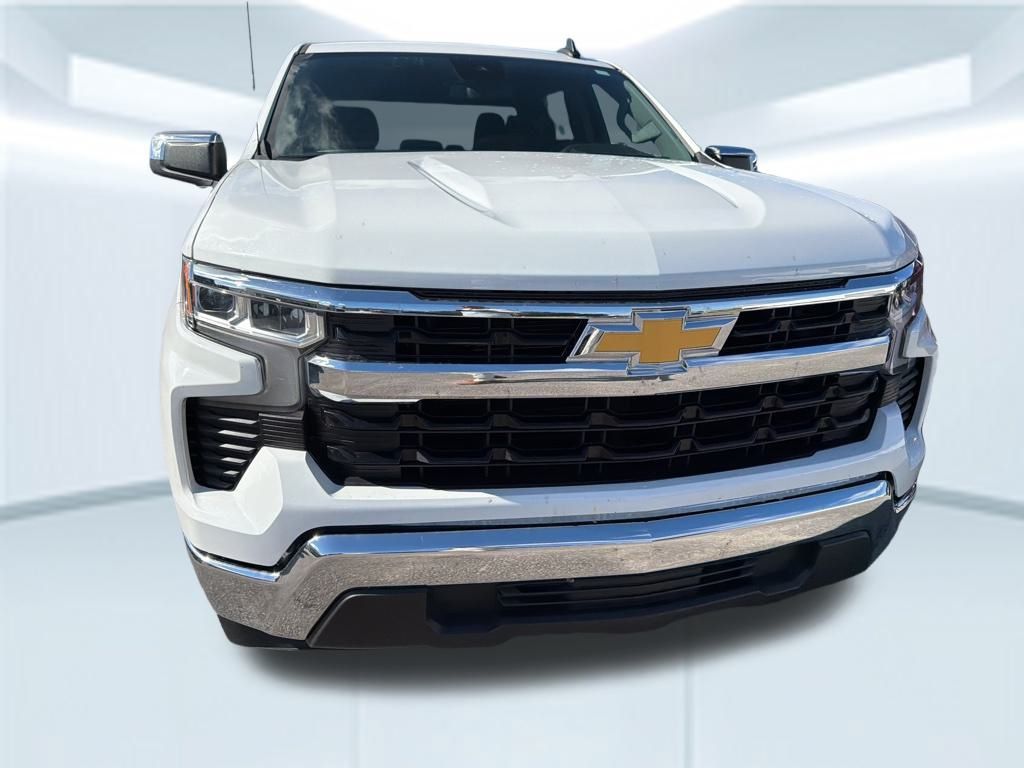 2024 Chevrolet Silverado 1500 LT photo 2