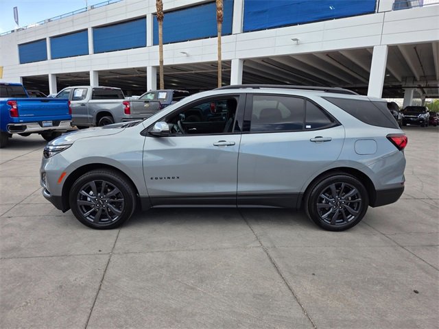 2024 Chevrolet Equinox RS photo 3