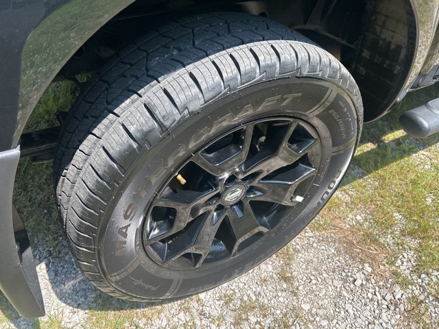 2020 Nissan Frontier SV photo 10