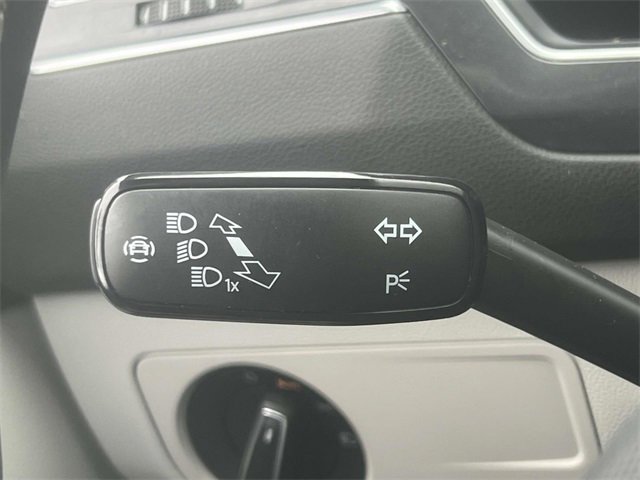 2022 Volkswagen Tiguan SE photo 24