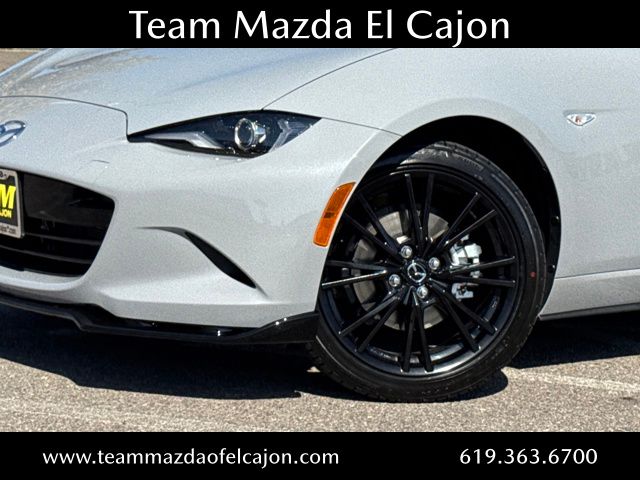 2025 Mazda MX-5 Miata Miata photo 3