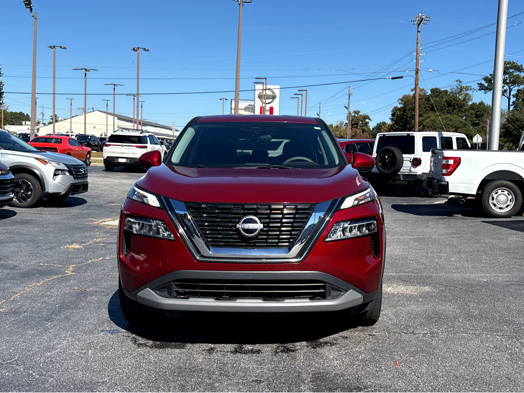 2023 Nissan Rogue SV photo 2