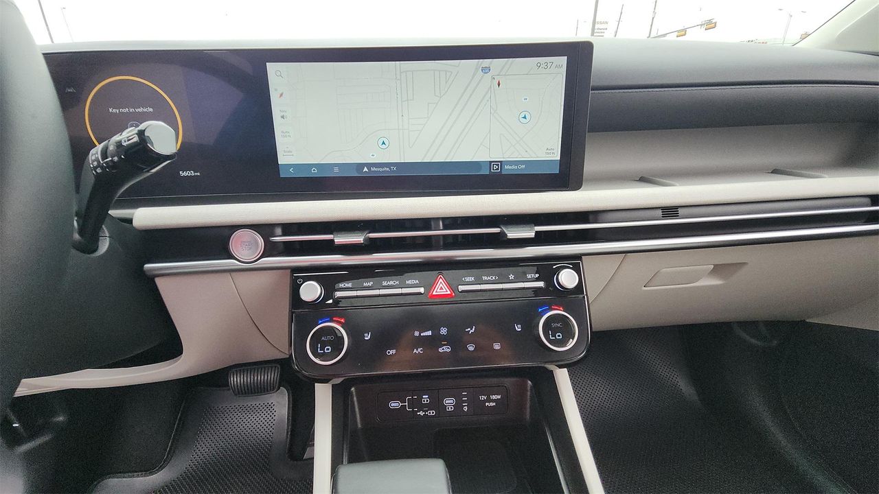 2025 Hyundai Tucson SEL Convenience photo 23