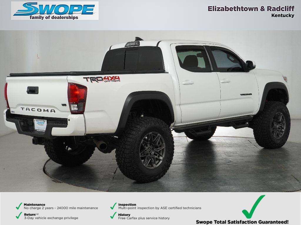 2019 Toyota Tacoma TRD photo 3