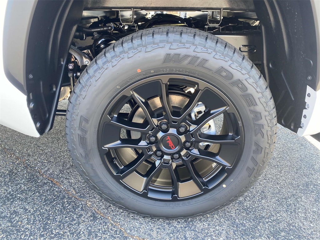 2026 Toyota Tundra SR5 CrewMax photo 6