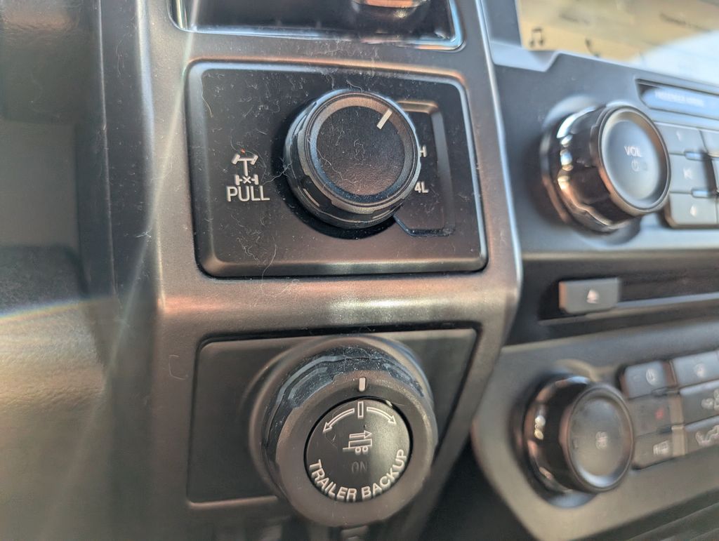 2018 Ford F-150 XLT photo 14