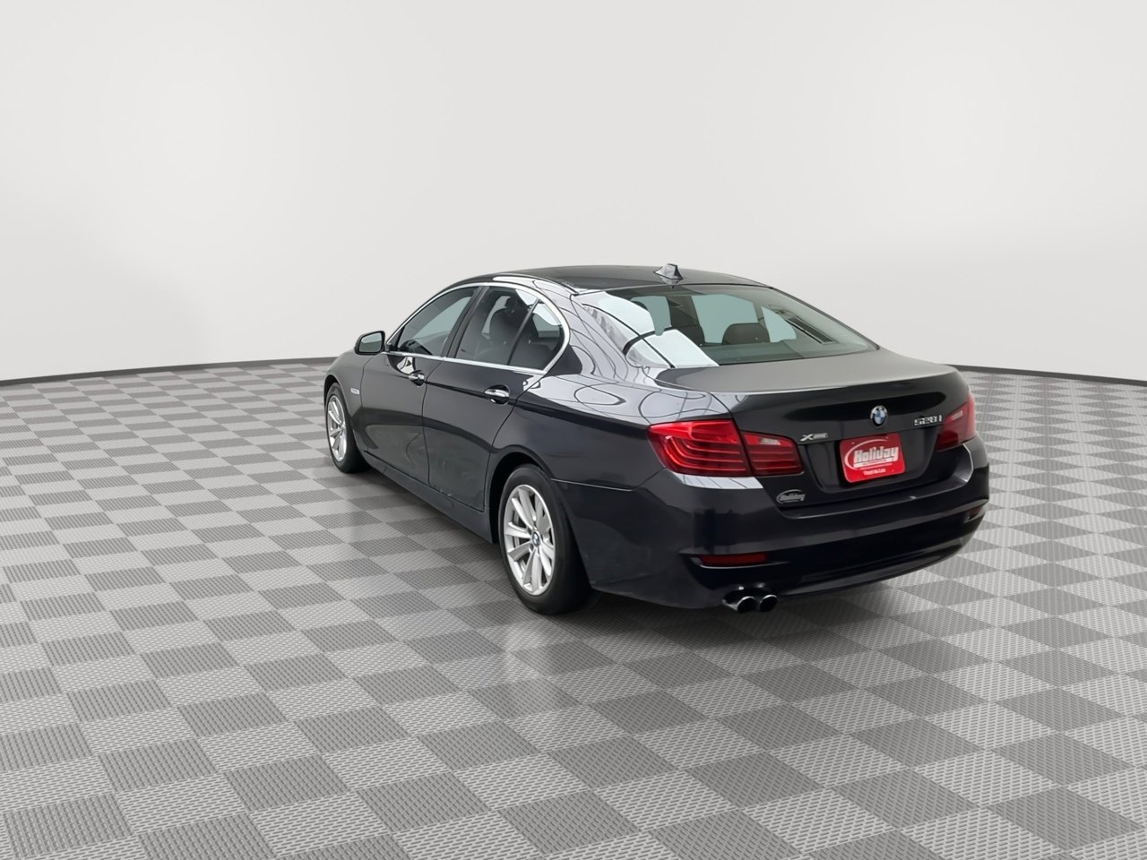 Used 2015 BMW 5 Series 528i with VIN WBA5A7C55FD627584 for sale in Fond du Lac, WI