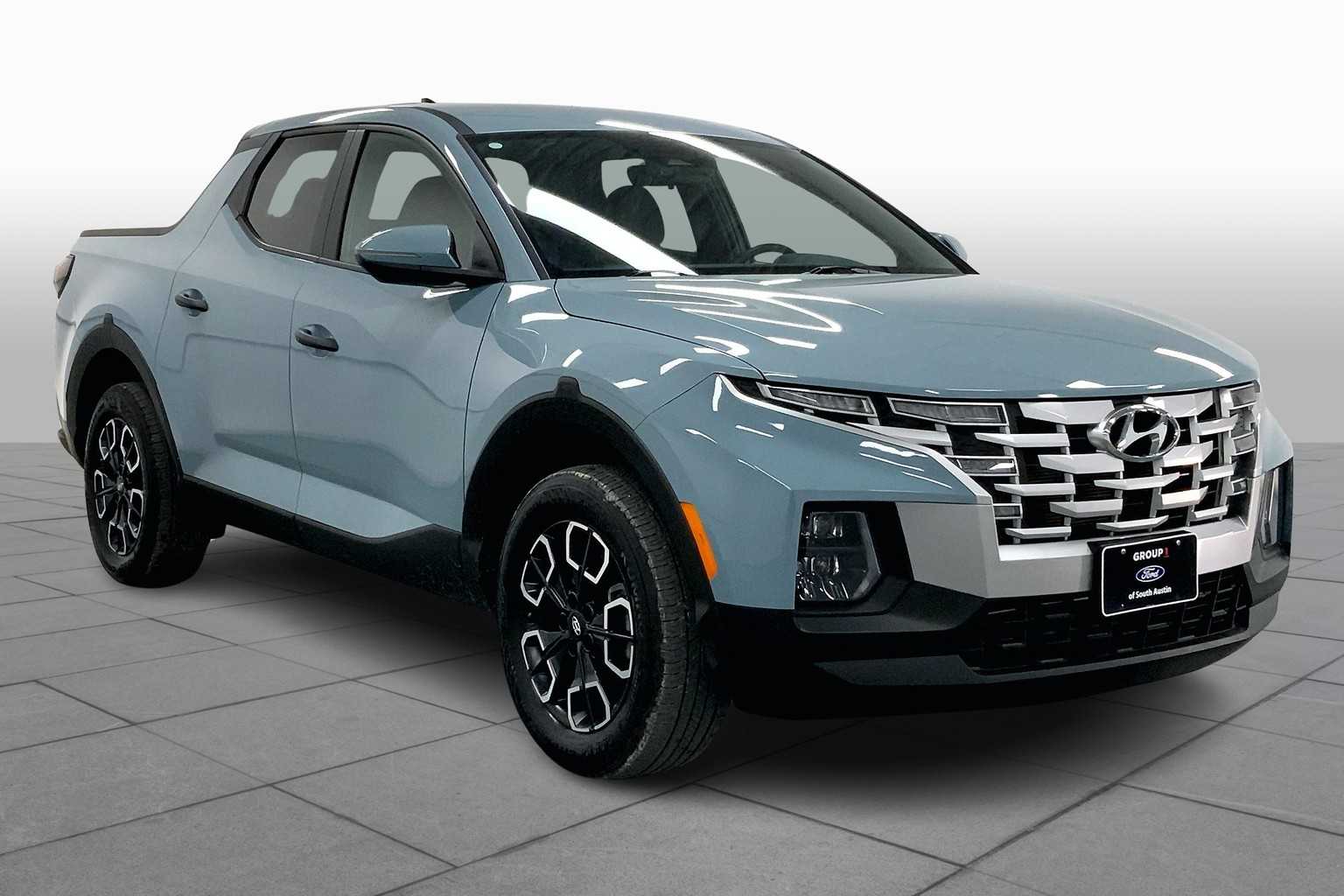 2024 Hyundai Santa Cruz SEL photo 2