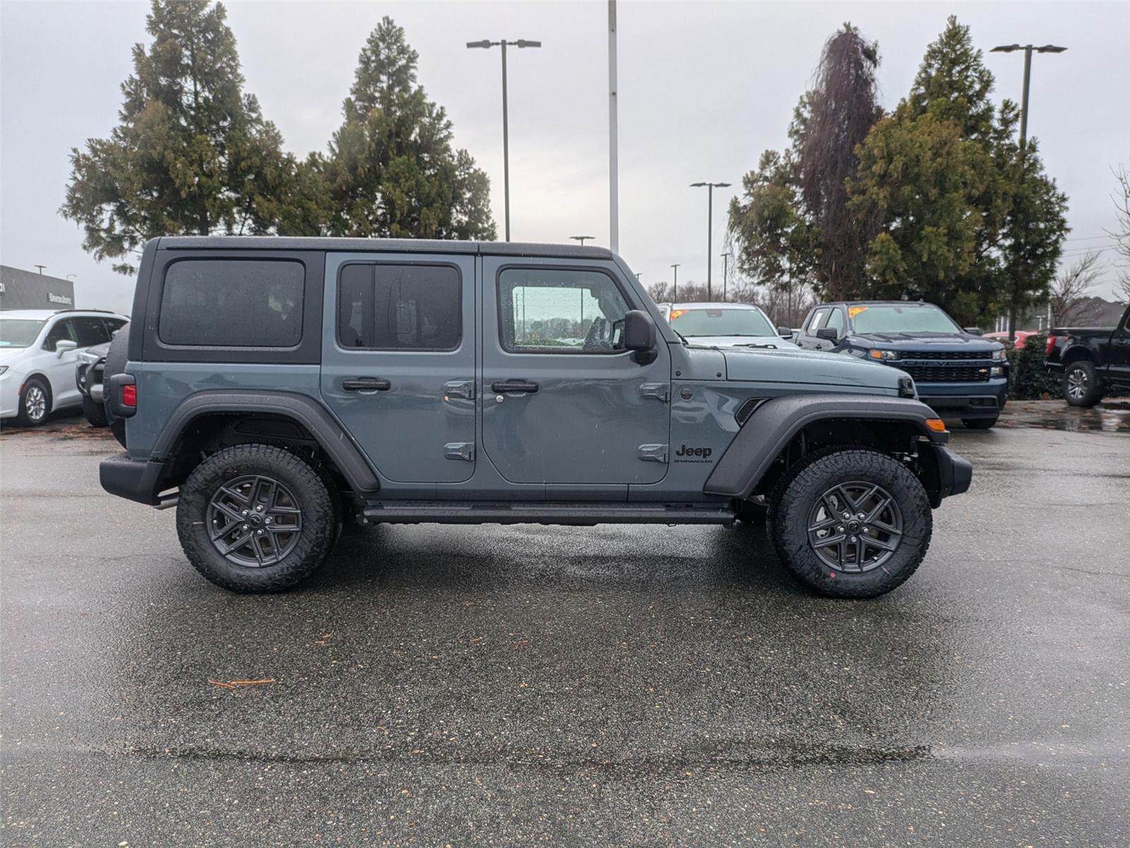 2025 Jeep Wrangler Sport S photo 2