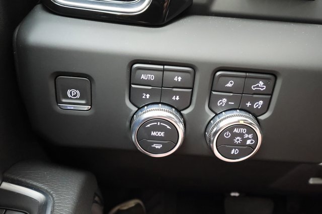 2024 Gmc Sierra 2500 HD Denali photo 18