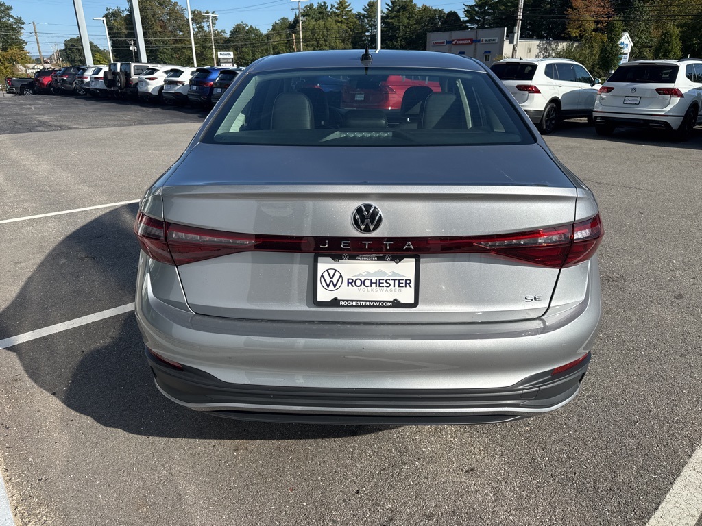 2026 Volkswagen Jetta 1.5T SE photo 4