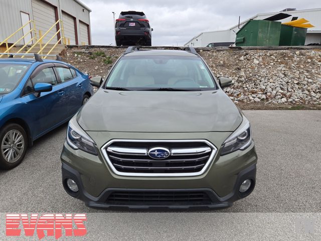 2018 Subaru Outback 2.5i photo 2