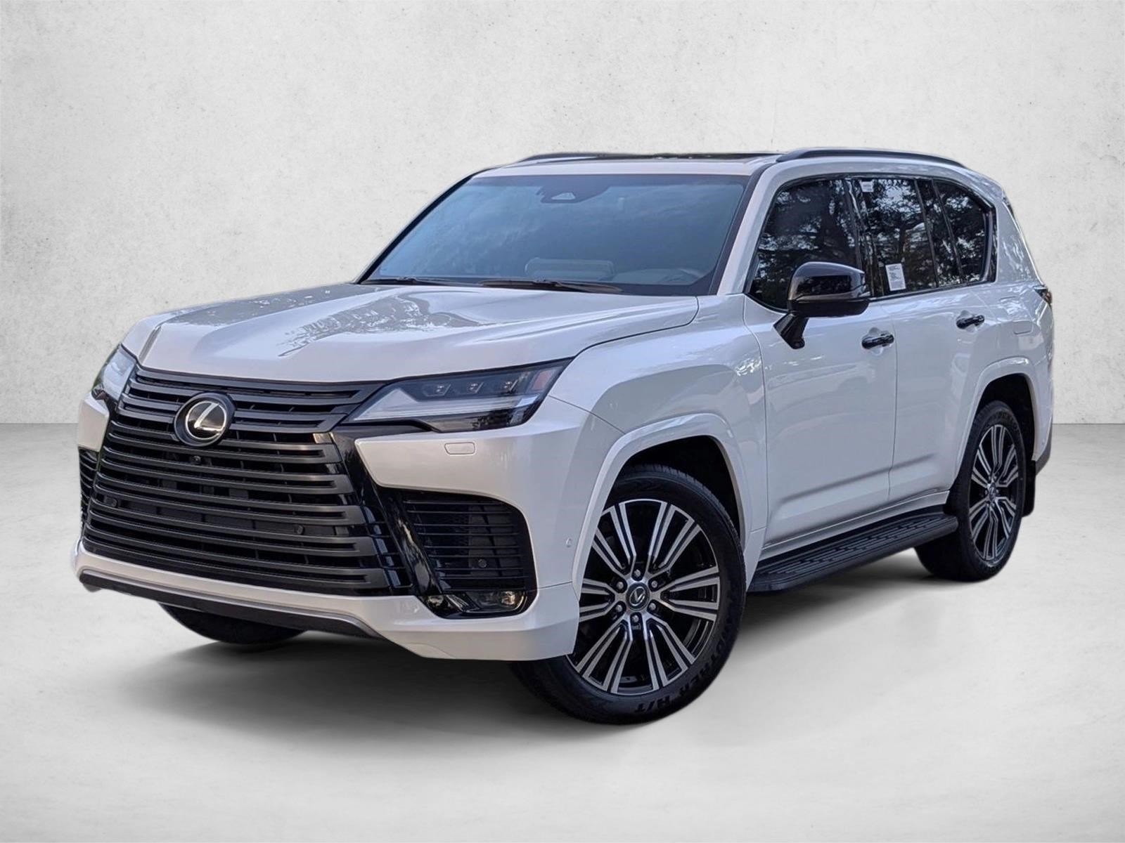 2025 Lexus LX Luxury's photo