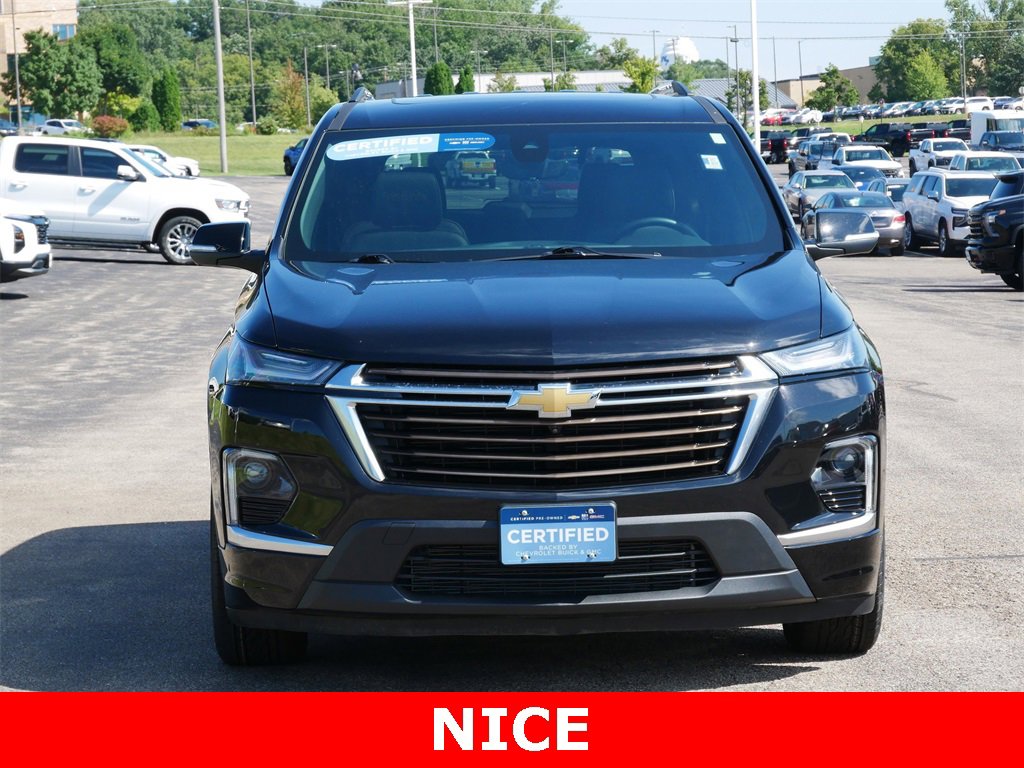2023 Chevrolet Traverse High Country photo 2