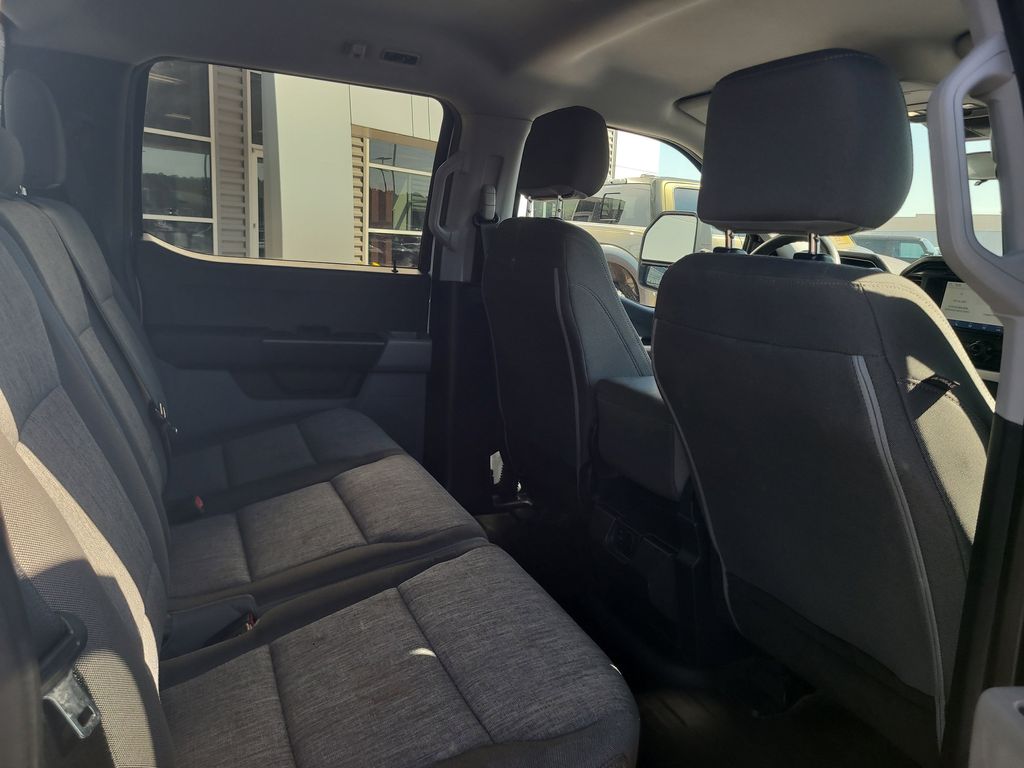 2021 Ford F-150 XL photo 22