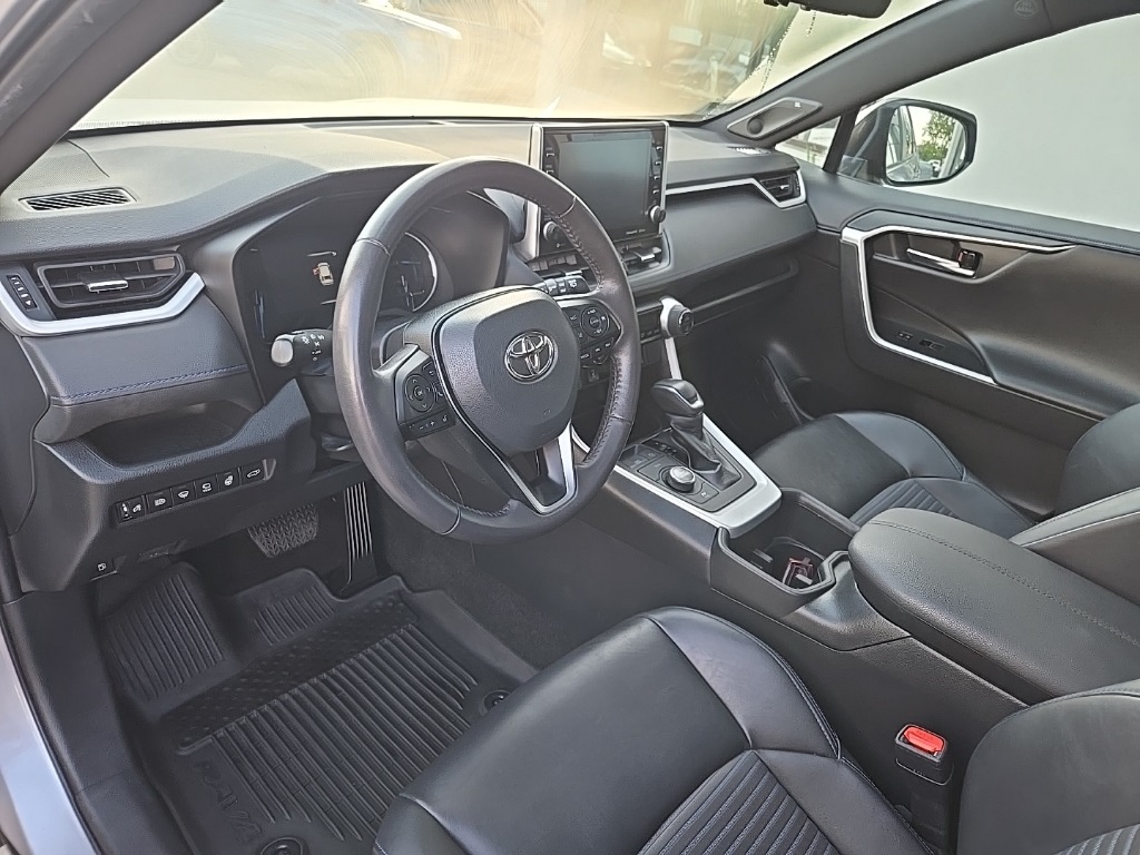 2022 Toyota RAV4 Hybrid XSE photo 36