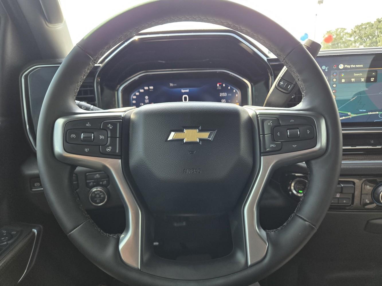 2025 Chevrolet Silverado 2500HD LT photo 13