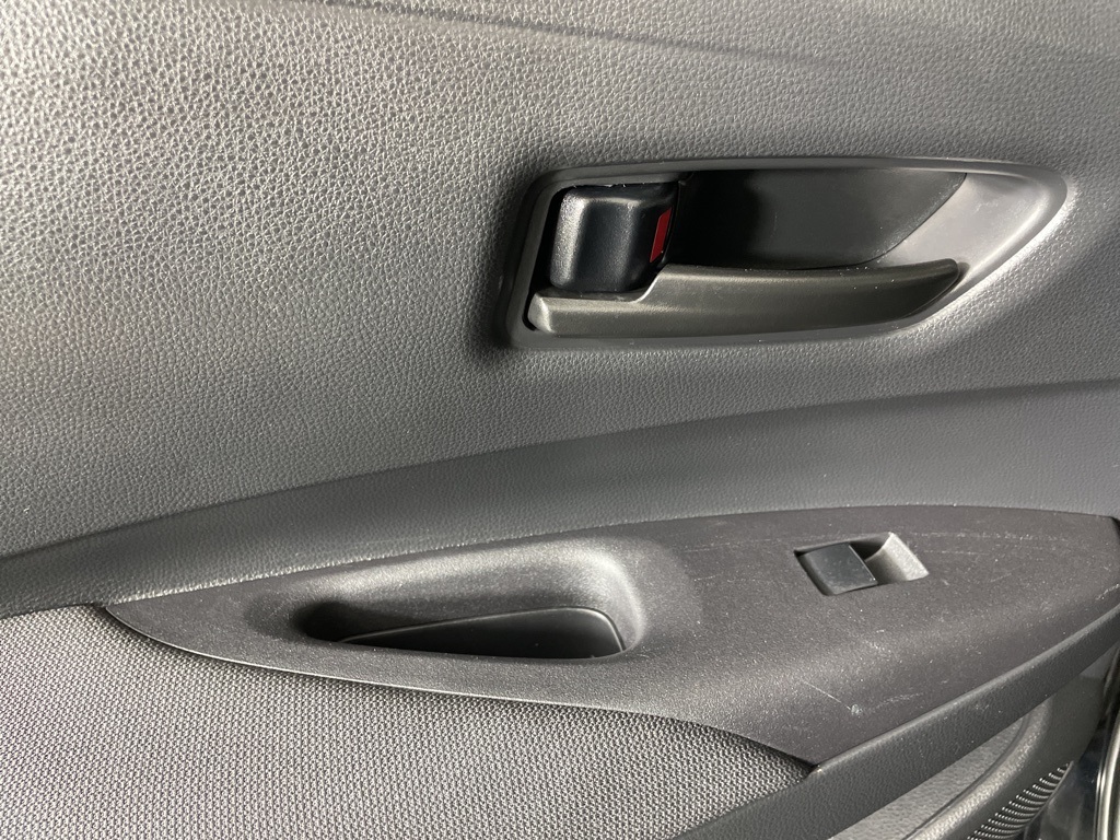 2024 Toyota Corolla LE photo 28