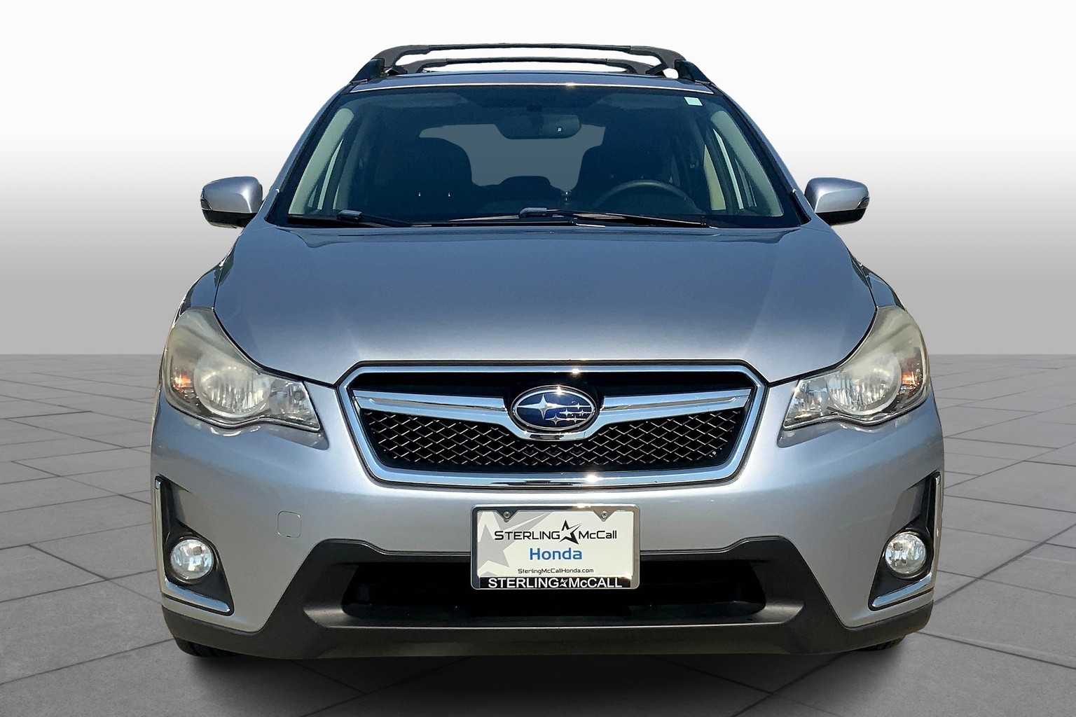 2016 Subaru Crosstrek Limited photo 3