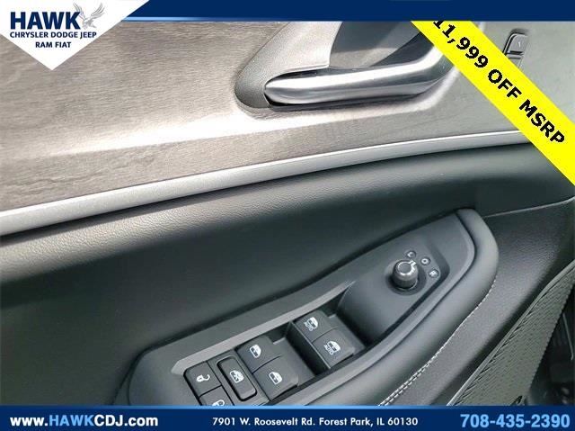 2023 JEEP GRAND CHEROKEE L - Image 12