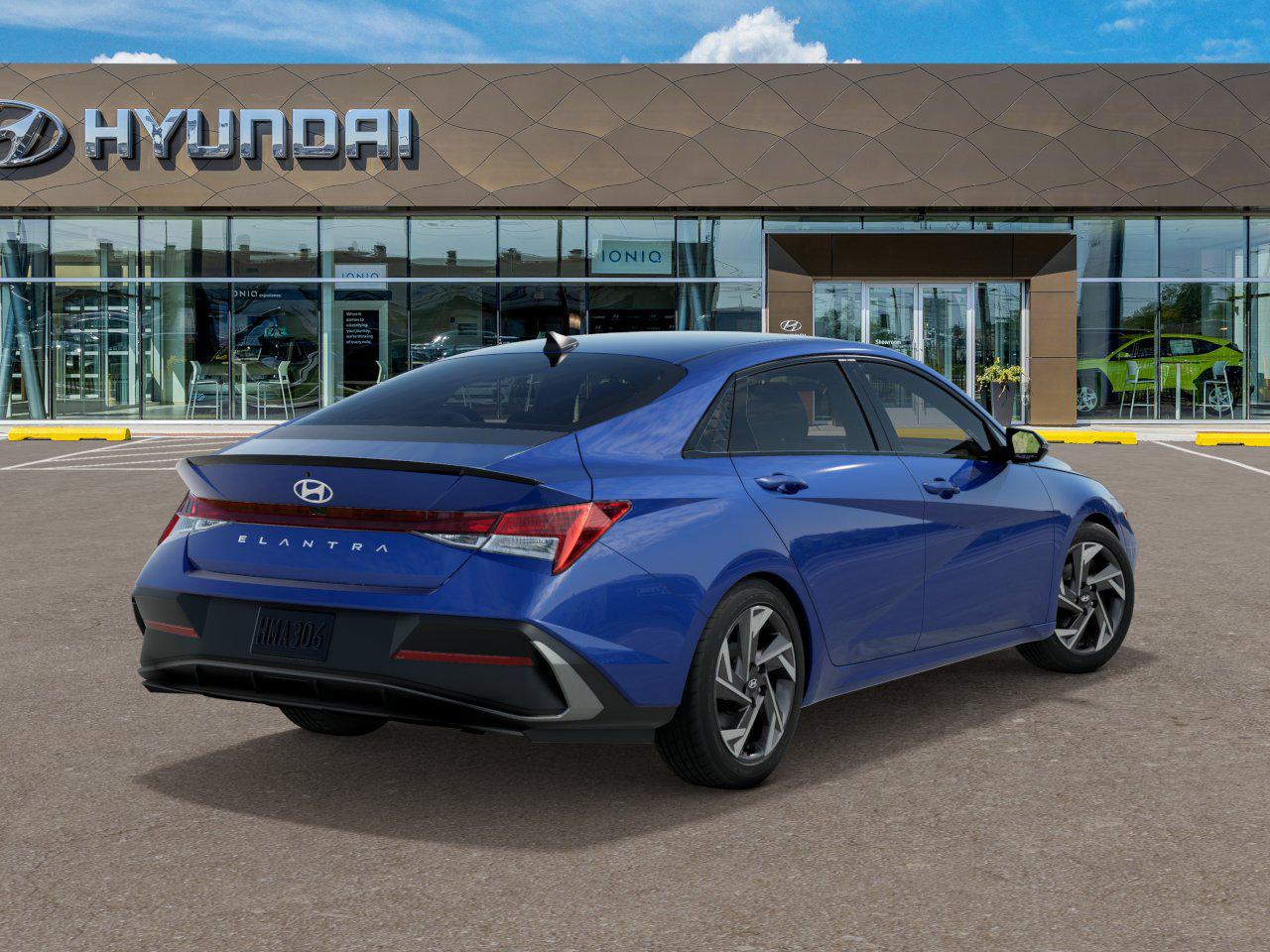 2025 Hyundai Elantra SEL Sport photo 4