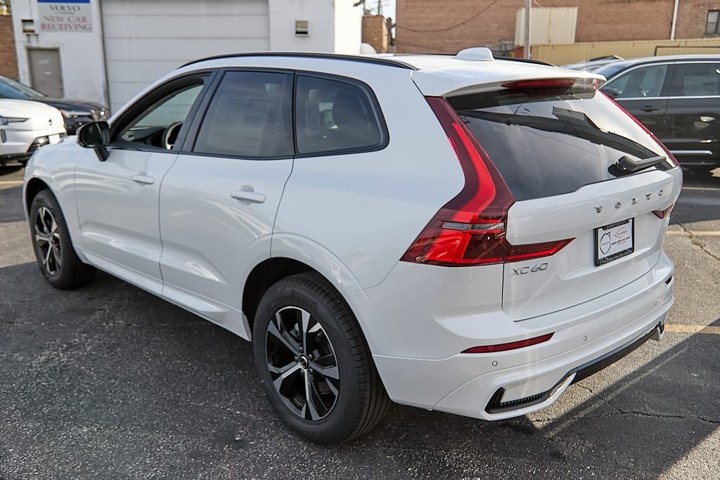 2026 VOLVO XC60 - Image 6