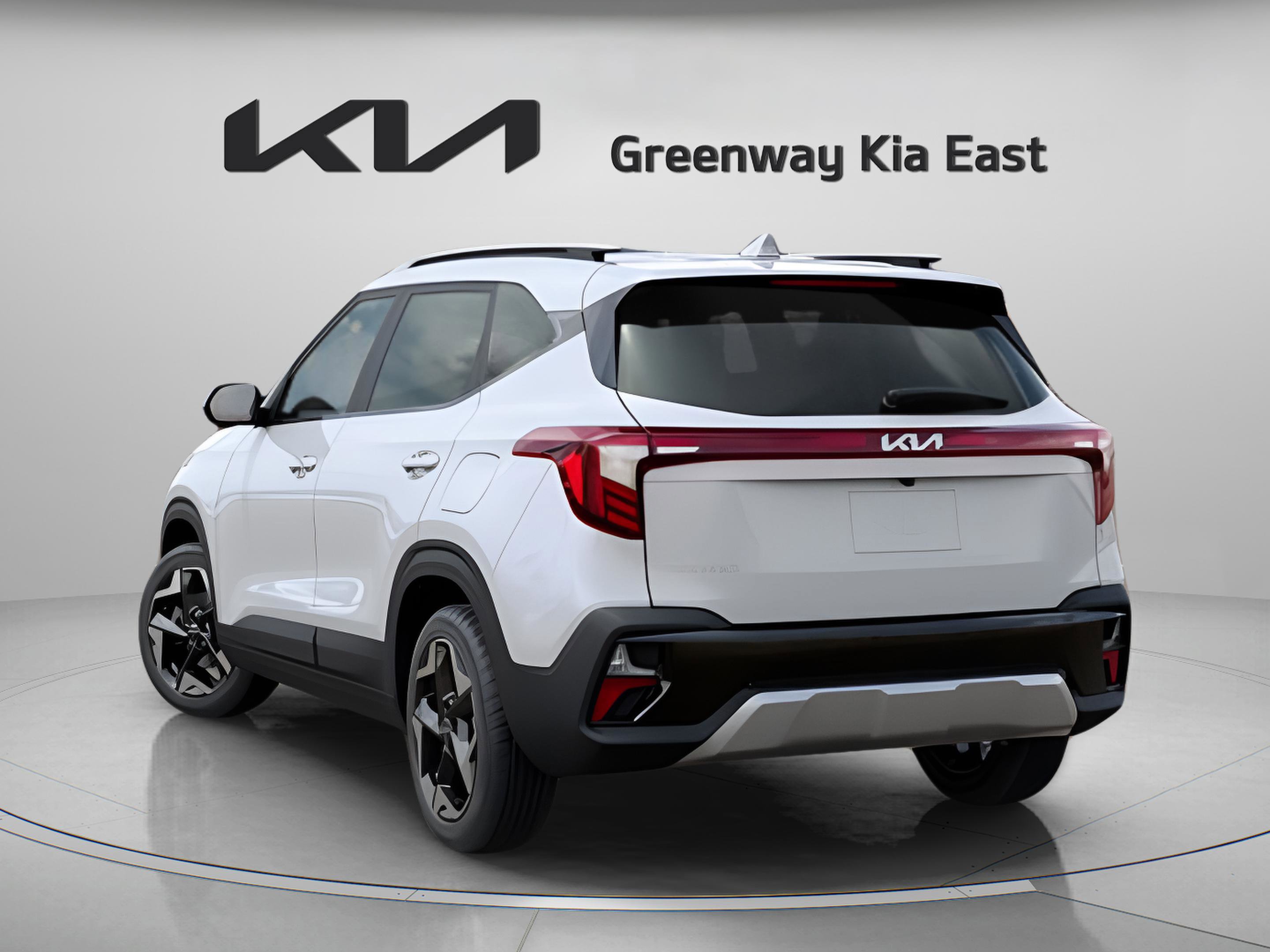 2026 Kia Seltos S photo 5