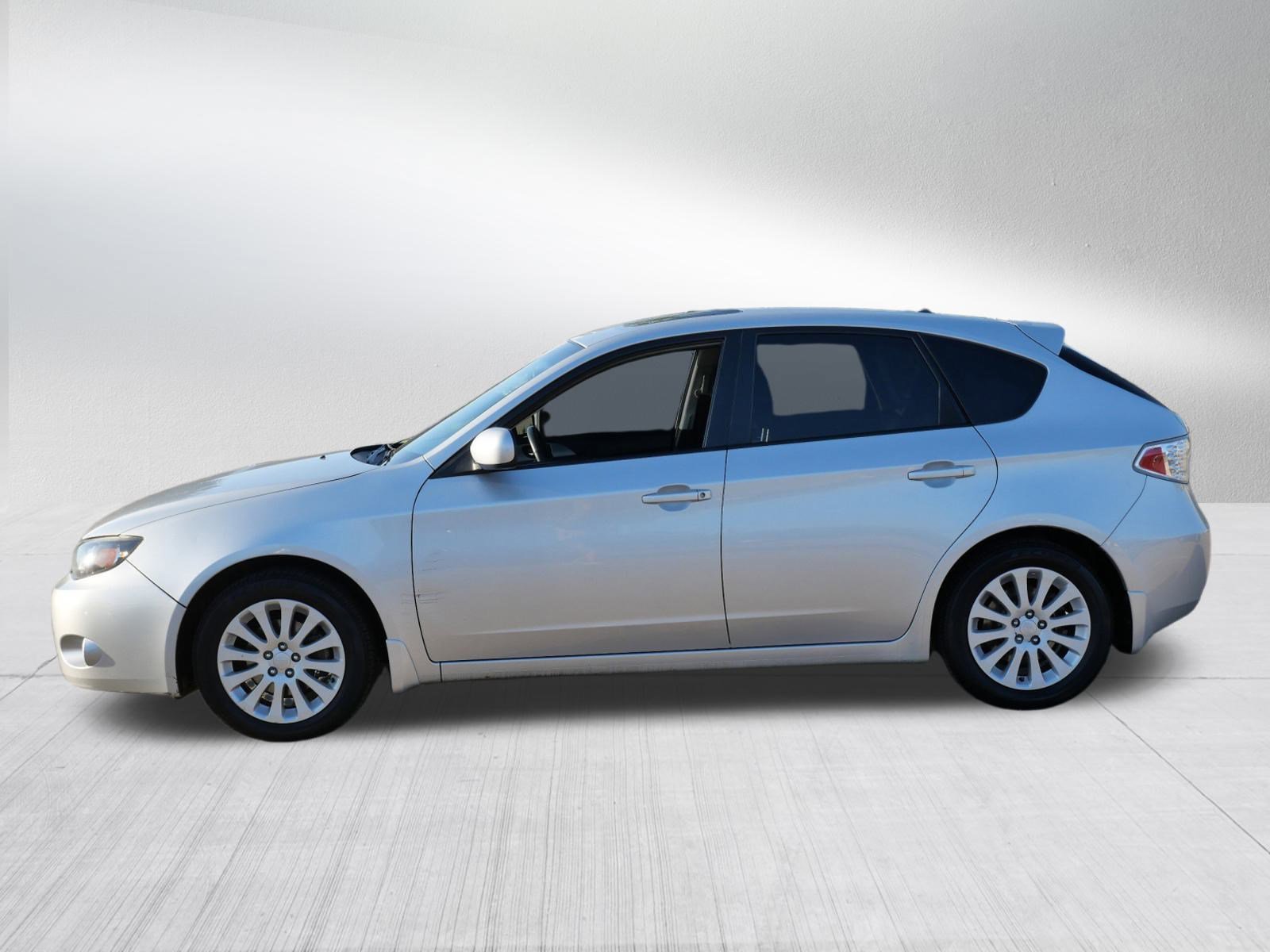 2011 Subaru Impreza 2.5i Premium photo 4