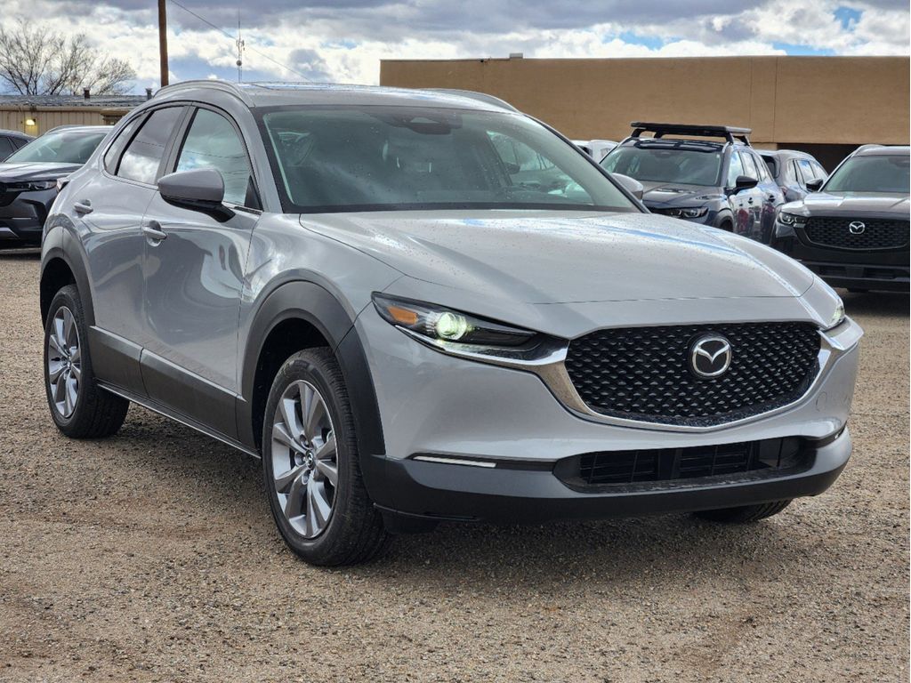 2025 Mazda CX-30 2.5 S Preferred photo 4