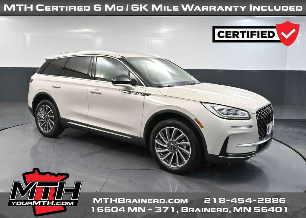 2023 Lincoln Corsair Reserve's photo