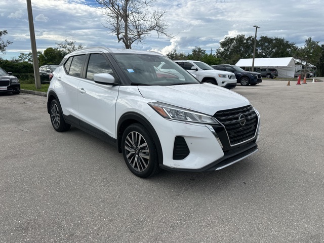 2021 Nissan Kicks SV photo 3
