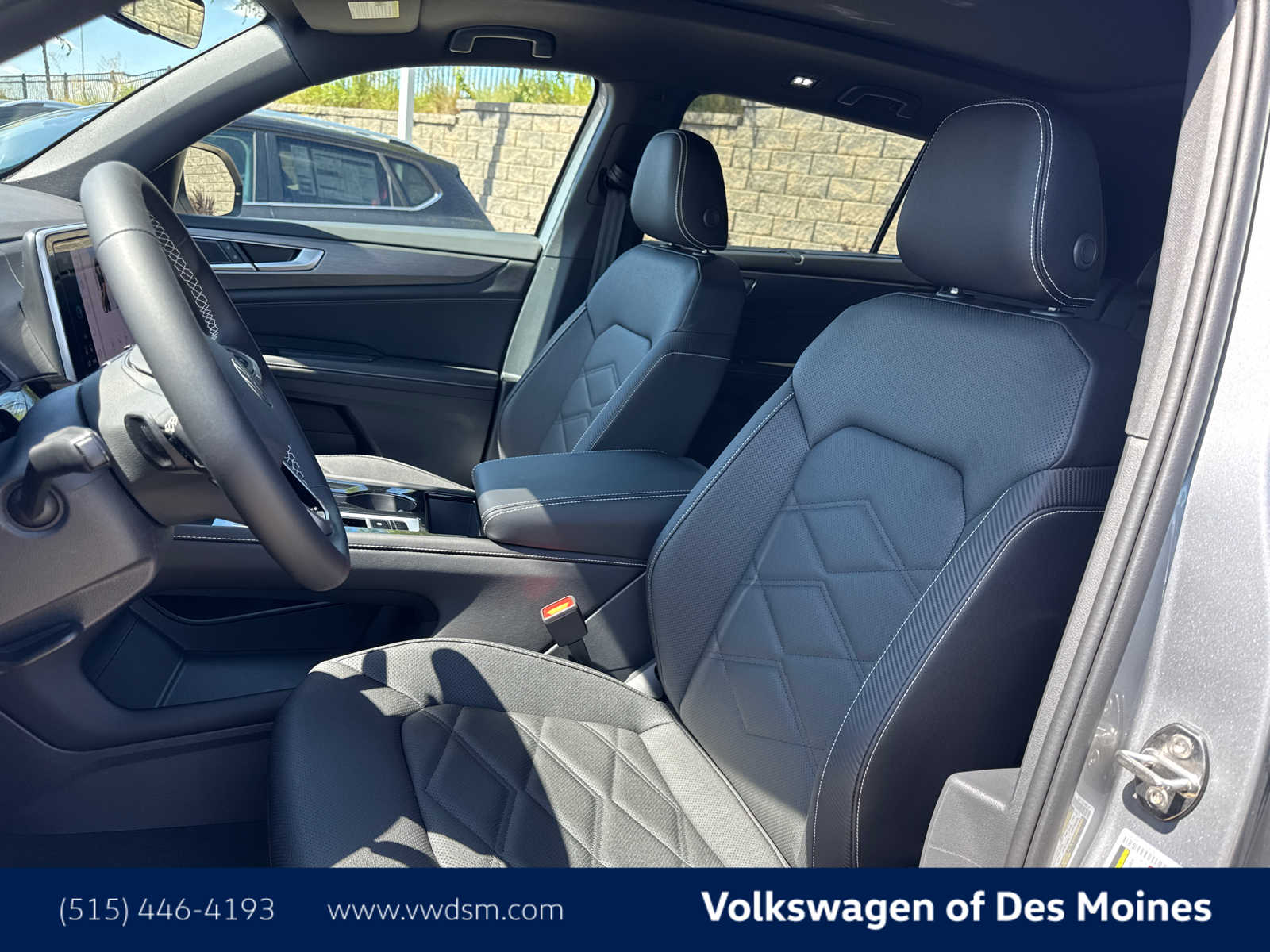 2026 Volkswagen Atlas Cross Sport SE Technology photo 11