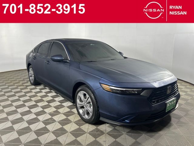 2024 Honda Accord EX's photo