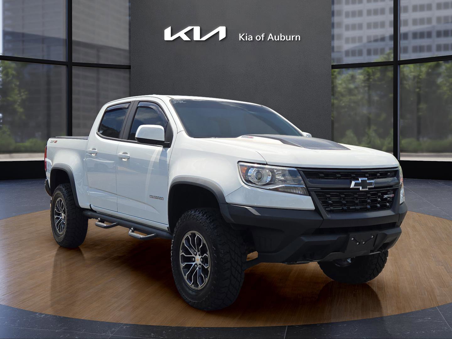 2019 Chevrolet Colorado ZR2 photo 3