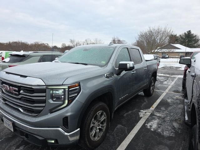 2024 GMC Sierra 1500 SLT's photo