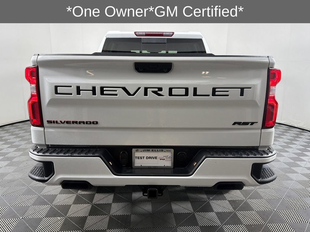 2024 Chevrolet Silverado 1500 RST photo 4