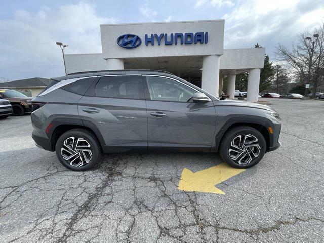 2025 Hyundai Tucson Limited photo 2