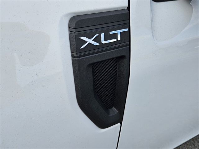 2025 Ford Maverick XLT photo 8