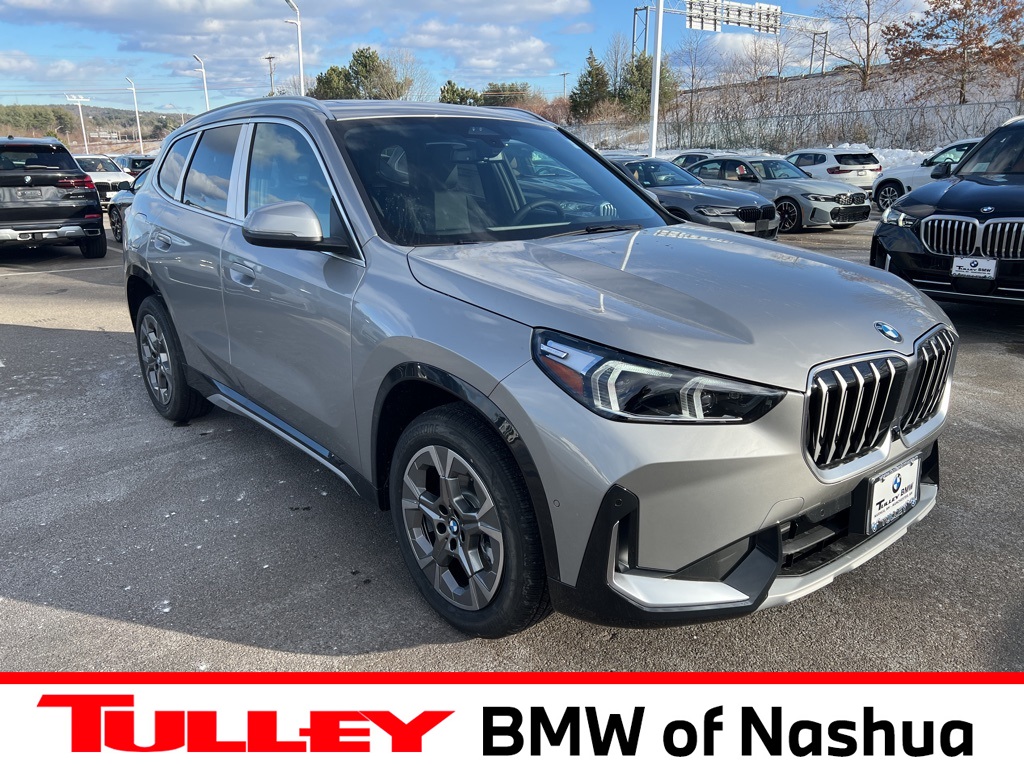 2026 BMW X1 28i's photo