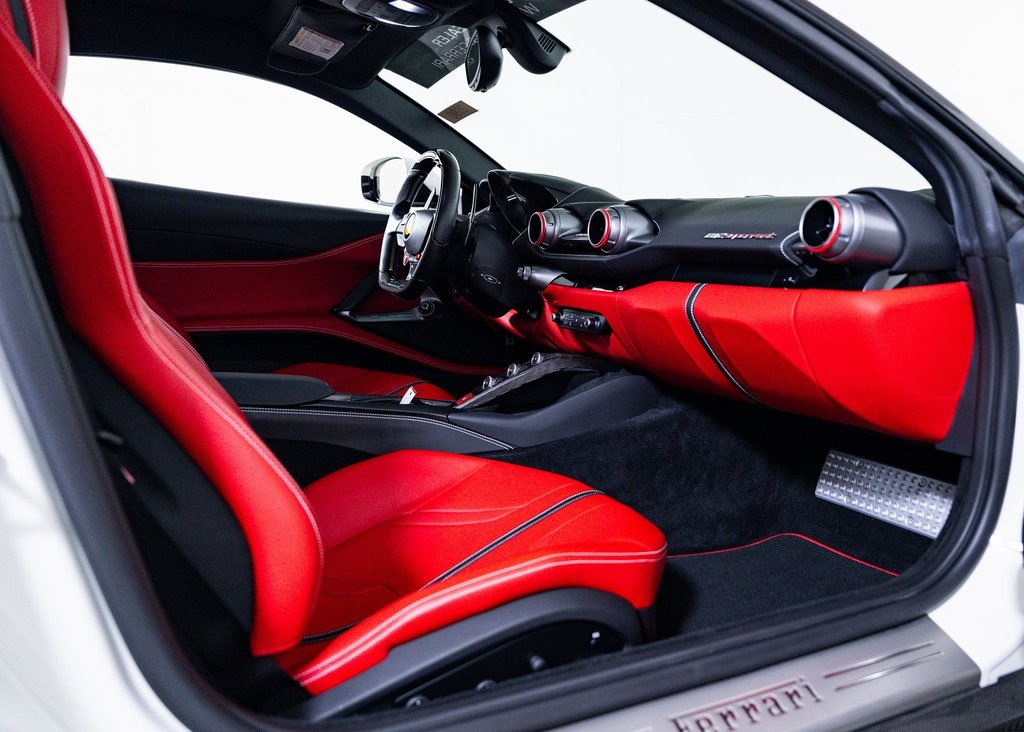 Certified Used 2018 Bianco Avus Ferrari Base image 20