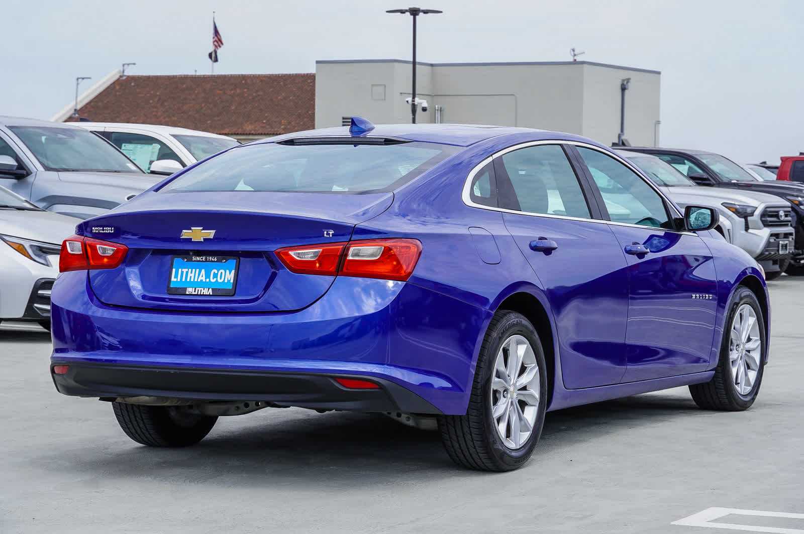 2023 Chevrolet Malibu 1LT photo 4