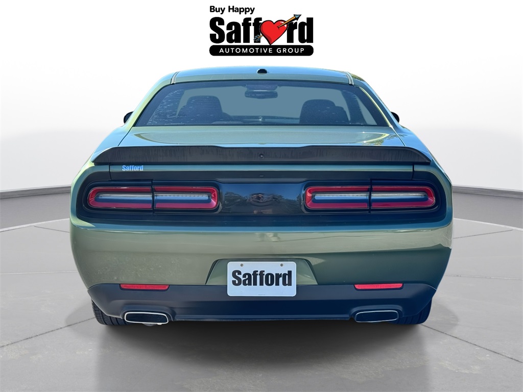 2020 Dodge Challenger SXT photo 6