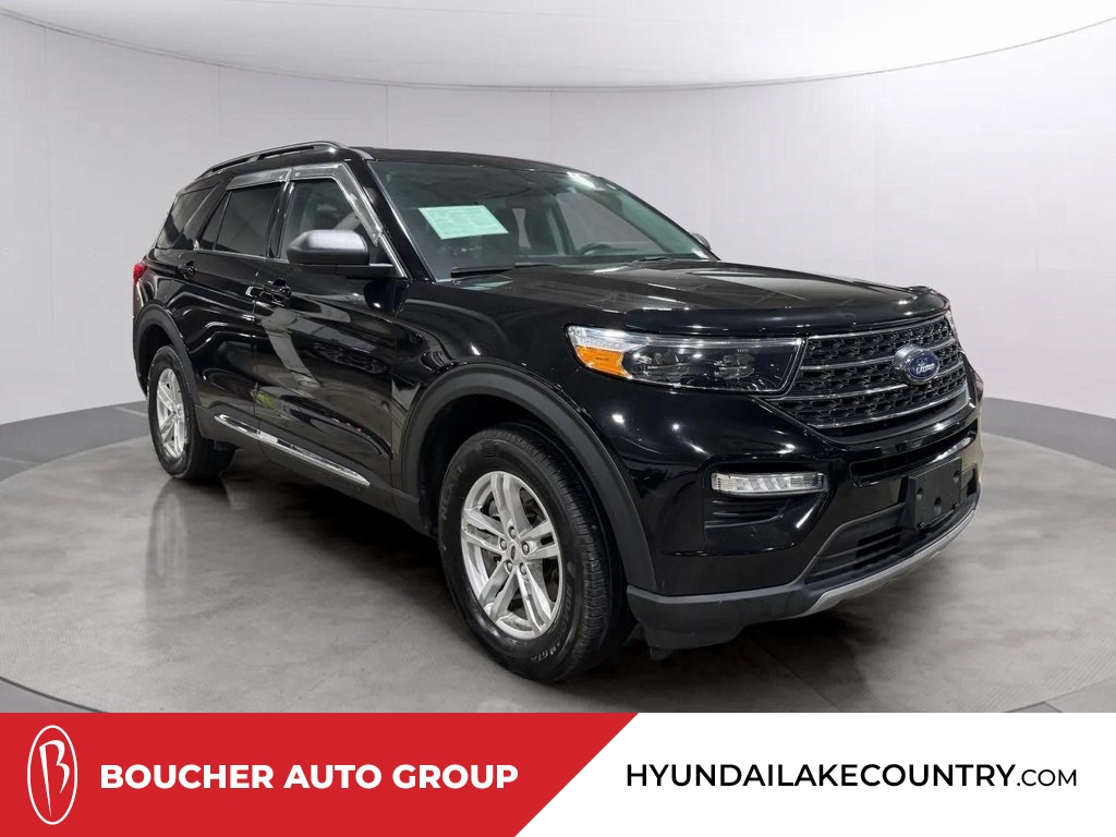 2022 Ford Explorer XLT's photo