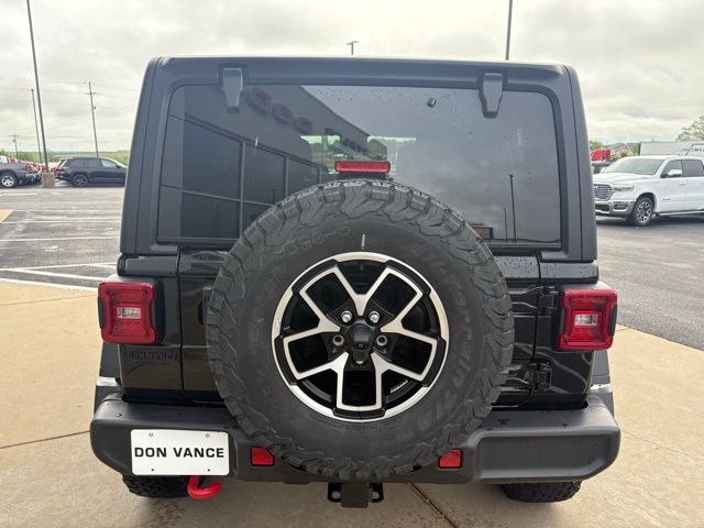 2024 Jeep Wrangler Rubicon photo 4