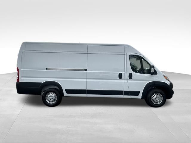2025 Ram ProMaster 3500 Cargo Van photo 3